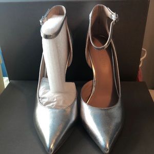 Hailstones Heritage Silver Pumps